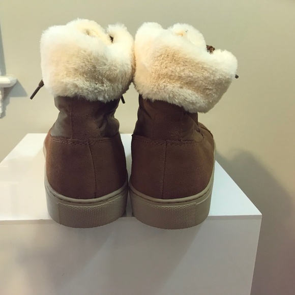 Waterproof cougar ‘ Dublin’ hi top sneaker booties - Picture 7 of 16